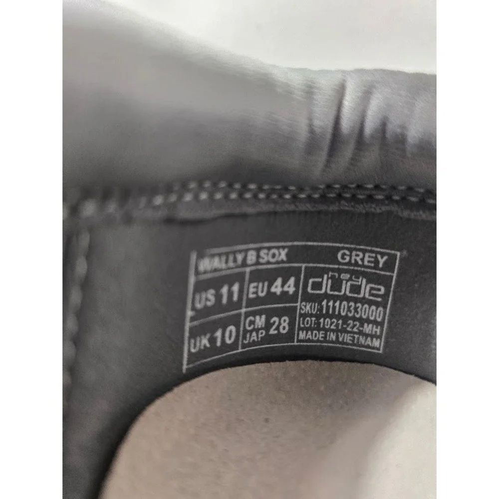 Hey Dude Wally B Sox Mens 11 Grey Excellent Knit Slip On Loafers 111033000